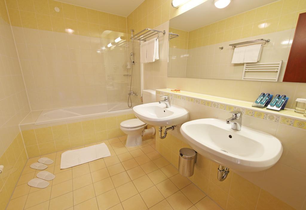 Bioenergy Resort Salinera Hotel Strunjan Kültér fotó